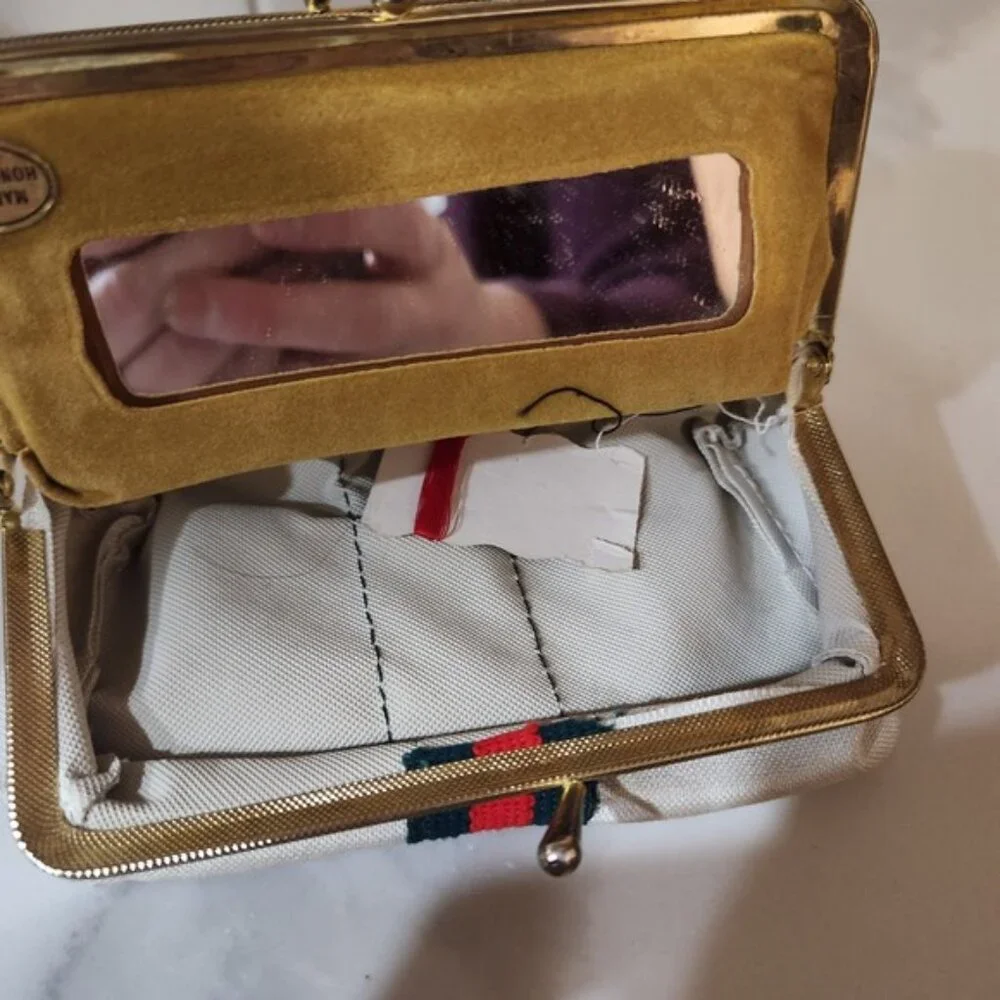 Vintage Vanity Set sewing Tools Etui Case Gold Trim Red Green Stripe‎